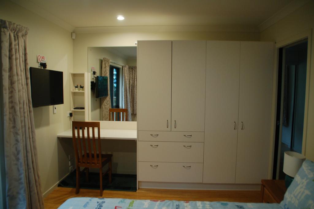Kohinui Glade Holiday Cottage Parua Bay 외부 사진
